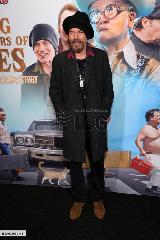 Standing On The Shoulders Of Kitties Premiere - LA