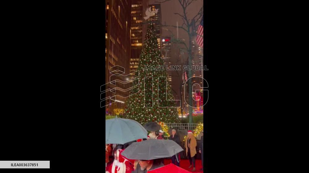 US: ‘All-American Christmas Tree’ Lighting Ceremony At NYC FOX Square