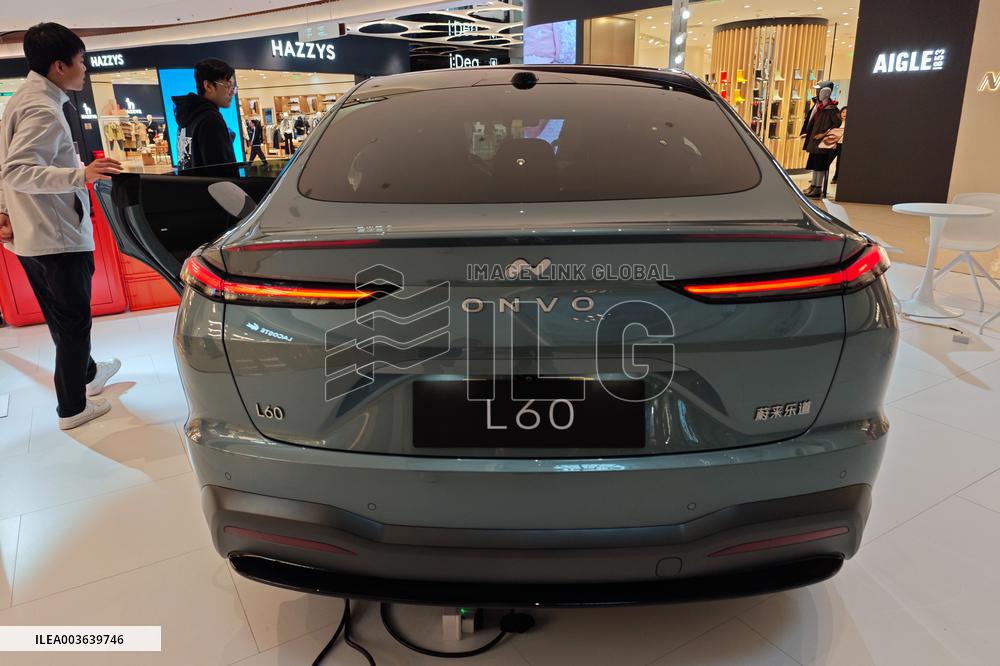 NIO ONVO Vehicle