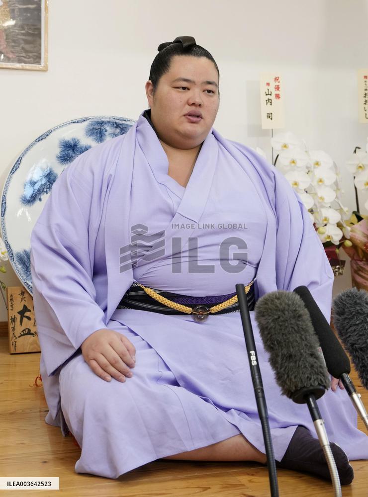Sumo: Kyushu Grand Sumo Tournament