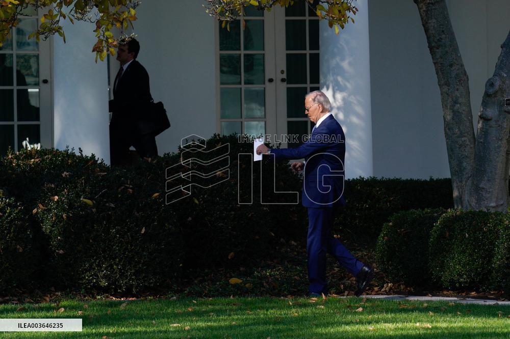 Biden Pardons the Thanksgiving Turkey - Washington