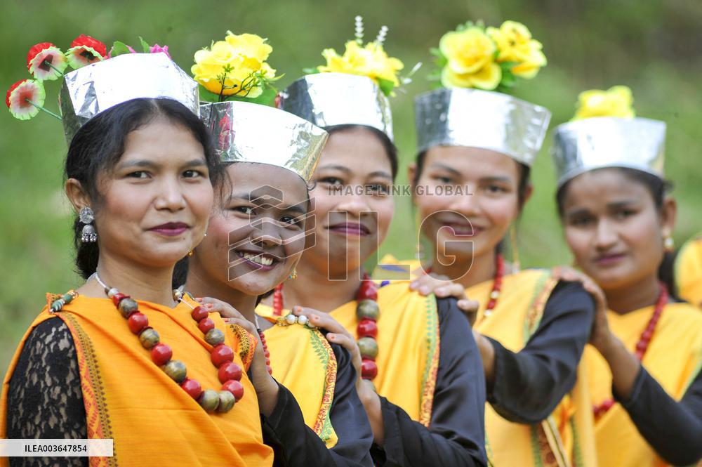 Khasi Seng Kut Snem - Bangladesh