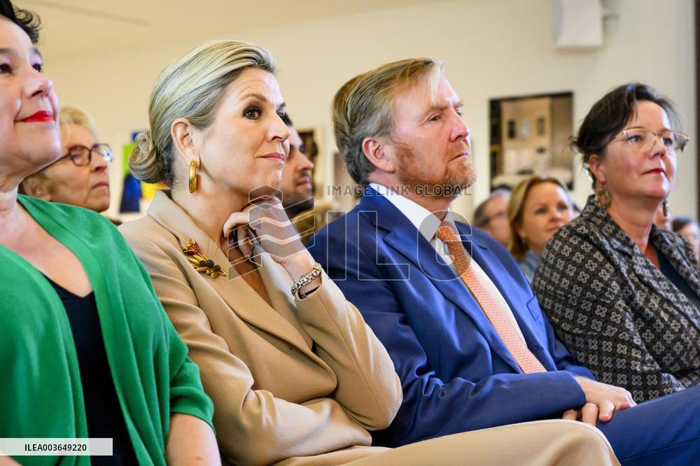 Royals Present Growth Certificates - Utrecht