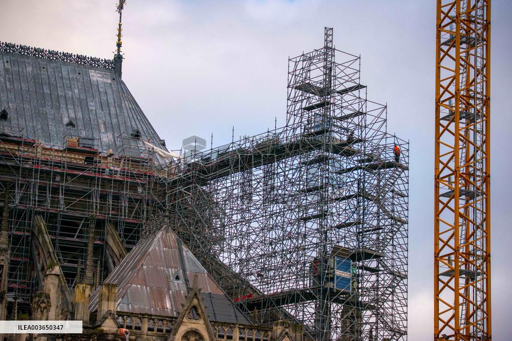 Illustration - Notre-Dame de Paris Cathedral - Paris