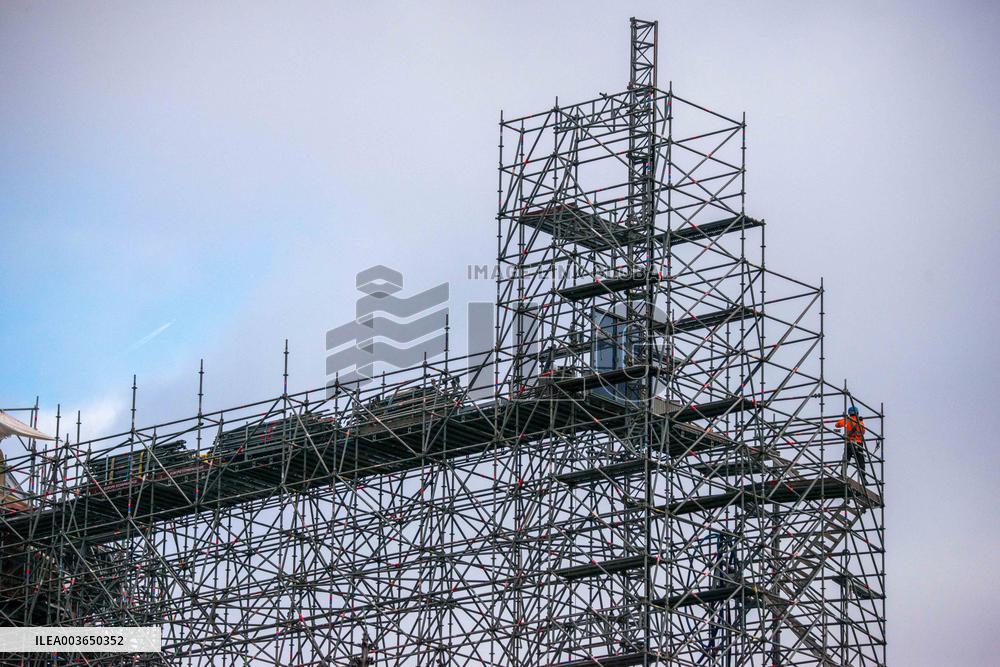Illustration - Notre-Dame de Paris Cathedral - Paris