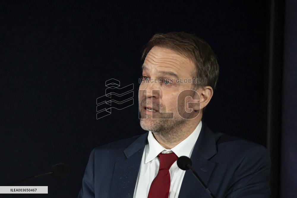 Marc Ferracci Visits Toyota Production Site - Valenciennes