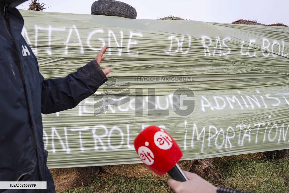 Angry Farmers Built A Mountain Of Wrath - France