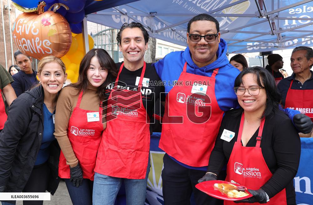 Thanks Giving Skid Row - LA