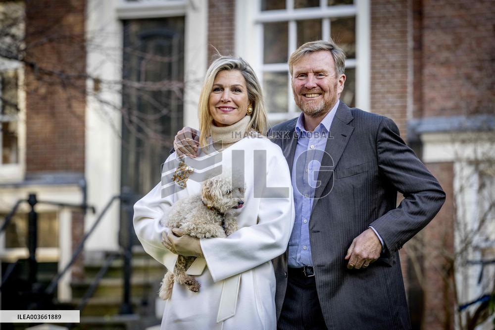 Royal Family Traditional Photo Session - Amsterdam