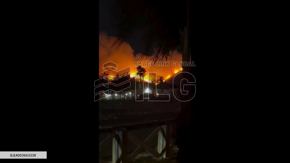 US: Canyon Crest Fire Erupts In Fontana, California On Thanksgiving 3