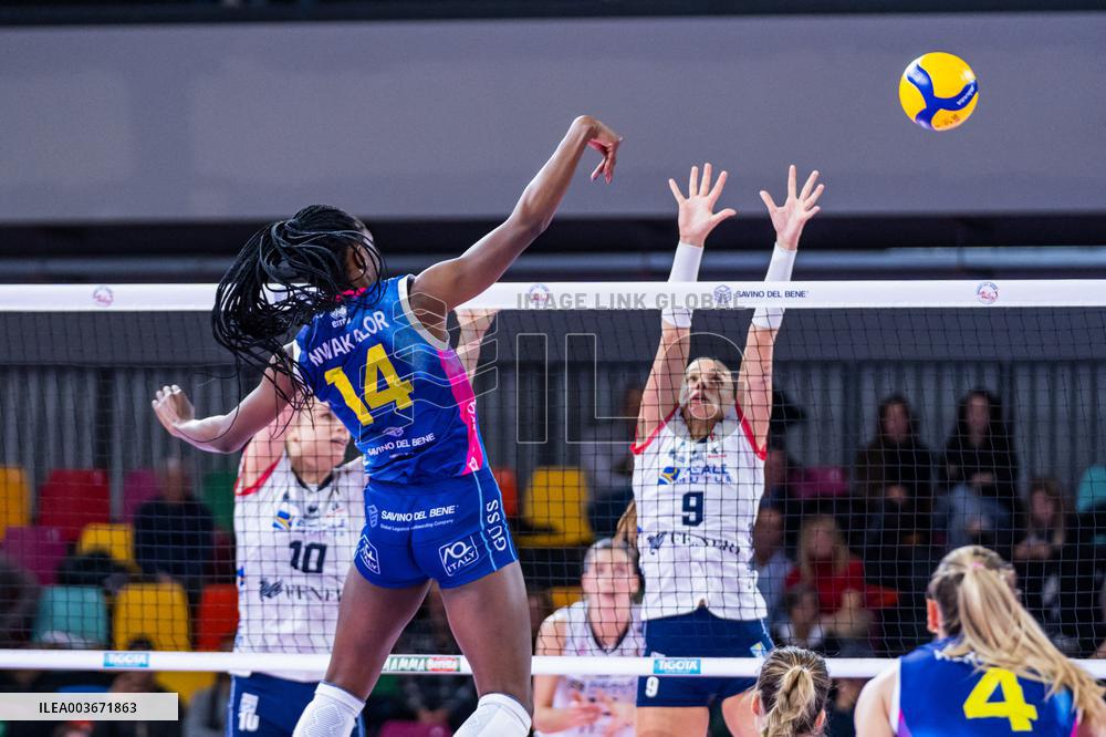 VOLLEY - Serie A1 Femminile - Savino Del Bene Scandicci vs Reale Mutua Fenera Chieri '76