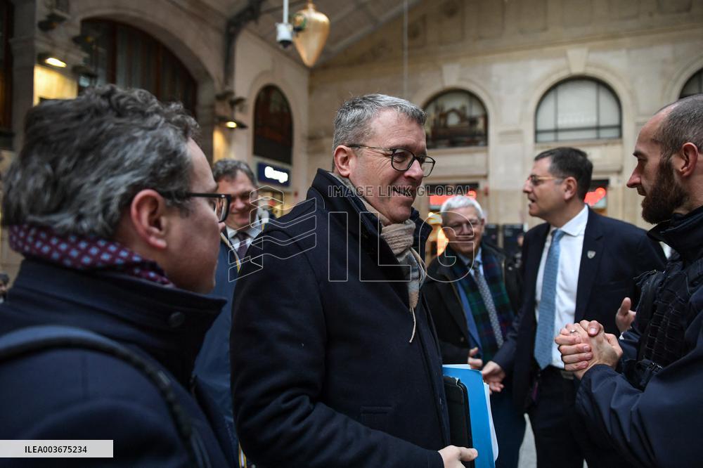 French Deputy Minister for Transports Francois Durovray visits Saint Lazare rail station in Paris FA