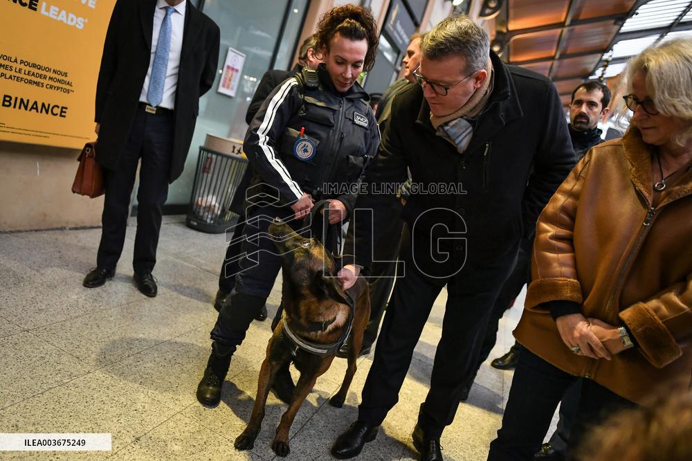 French Deputy Minister for Transports Francois Durovray visits Saint Lazare rail station in Paris FA