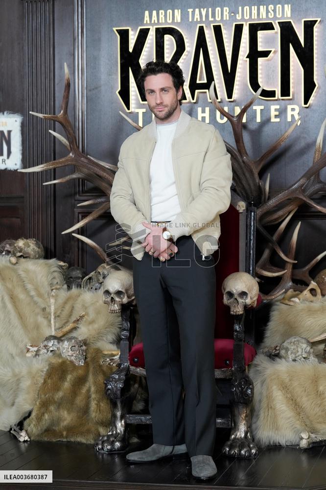 Aaron Taylor-Johnson At Kraven The Hunter Photocall - Madrid