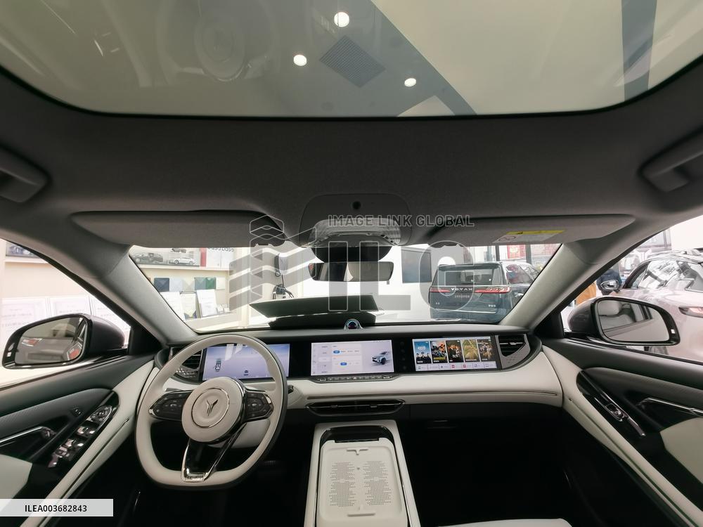 VOYAH Store in Beijing