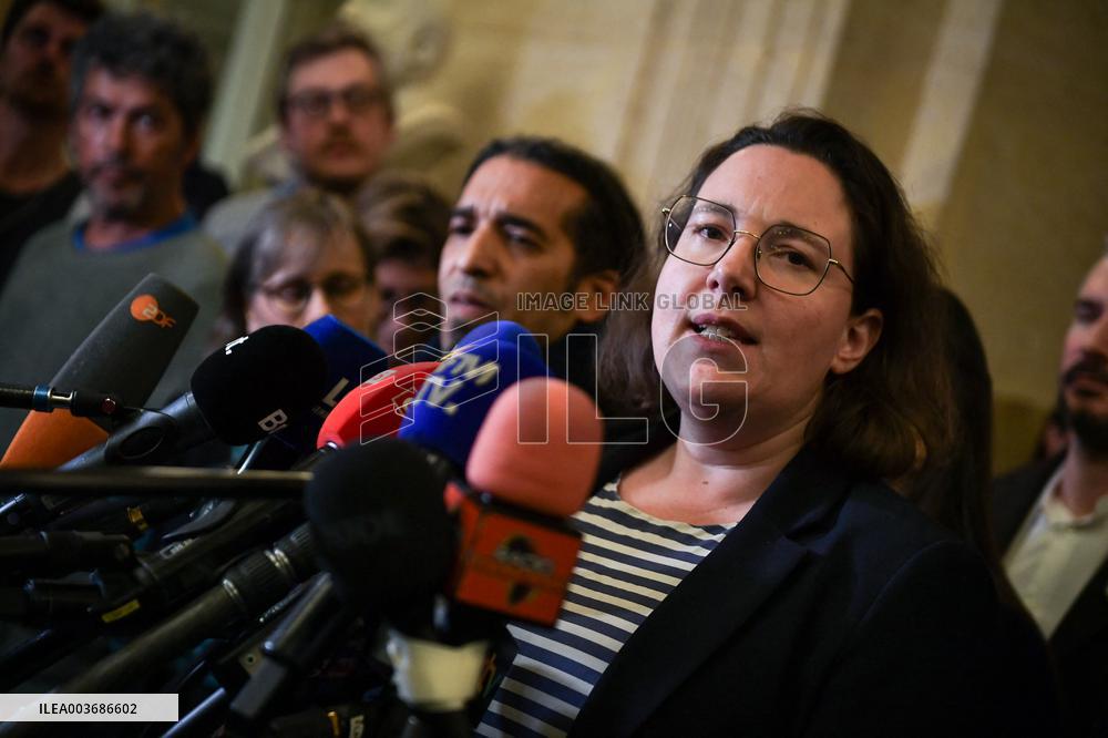 Presser after the motions of censure at the National Assembly in Paris FA