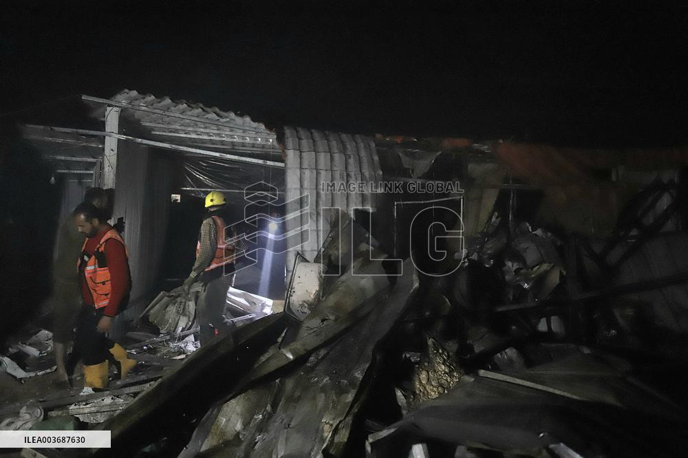 Israel Kills 20 In Attack On al-Mawasi Camp - Gaza