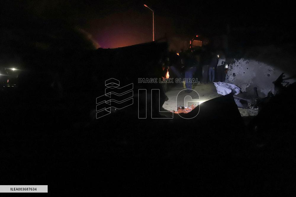 Israel Kills 20 In Attack On al-Mawasi Camp - Gaza