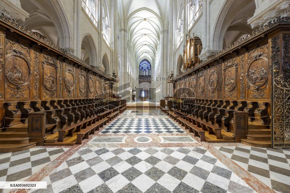 Notre Dame Is Reopening This Week - Paris