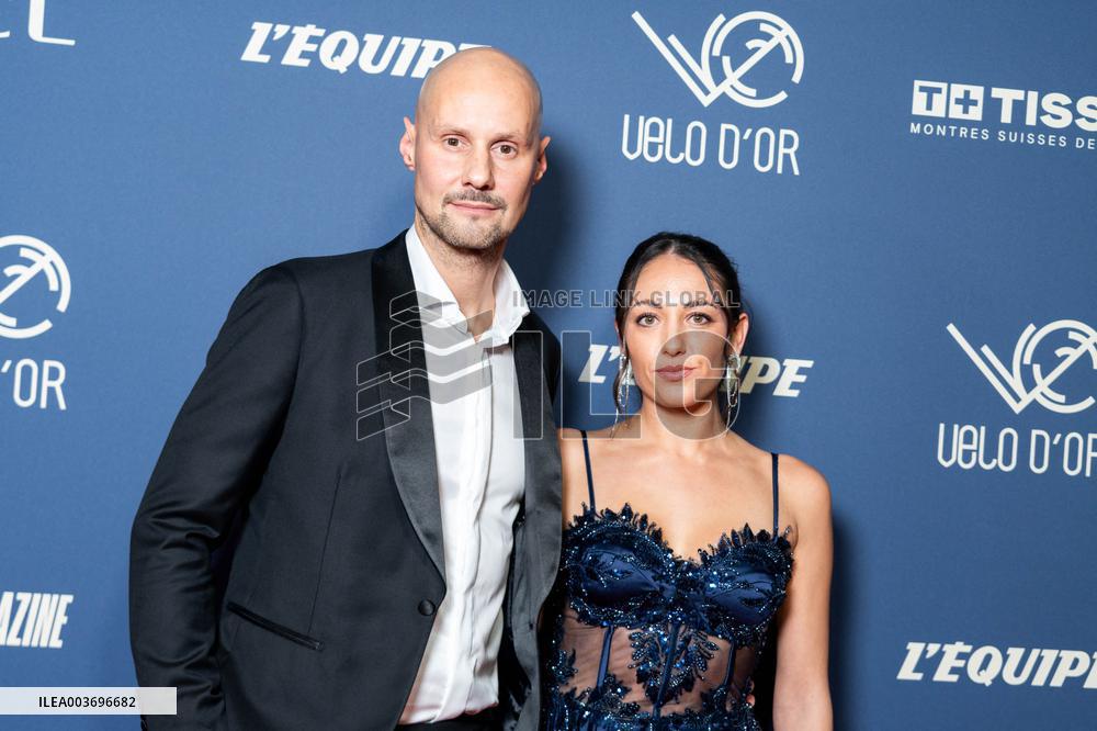 Golden Bike Ceremony - Paris