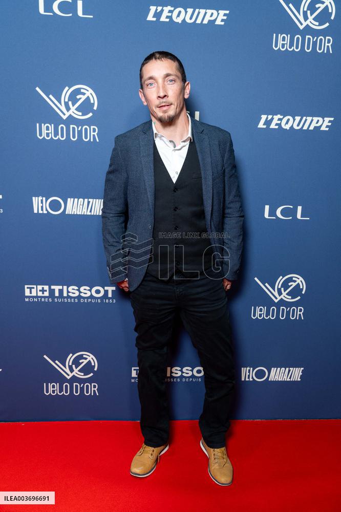 Golden Bike Ceremony - Paris