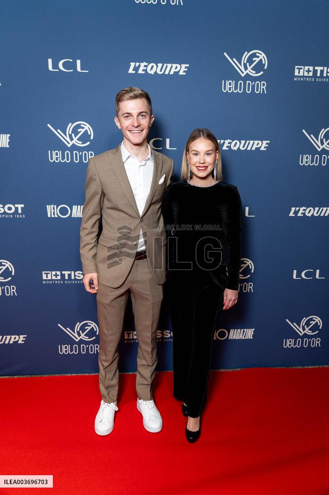 Golden Bike Ceremony - Paris