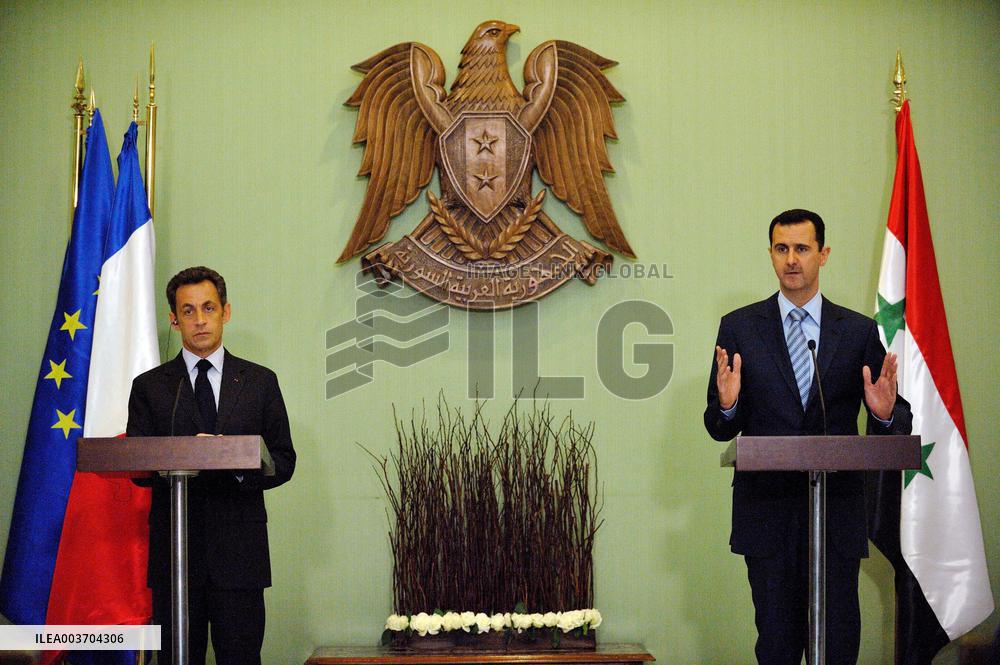 Nicolas Sarkozy meets Bachar al-Assad  in Damascus