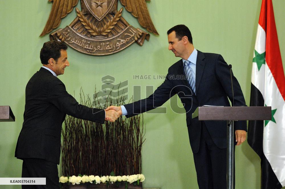 Nicolas Sarkozy meets Bachar al-Assad  in Damascus