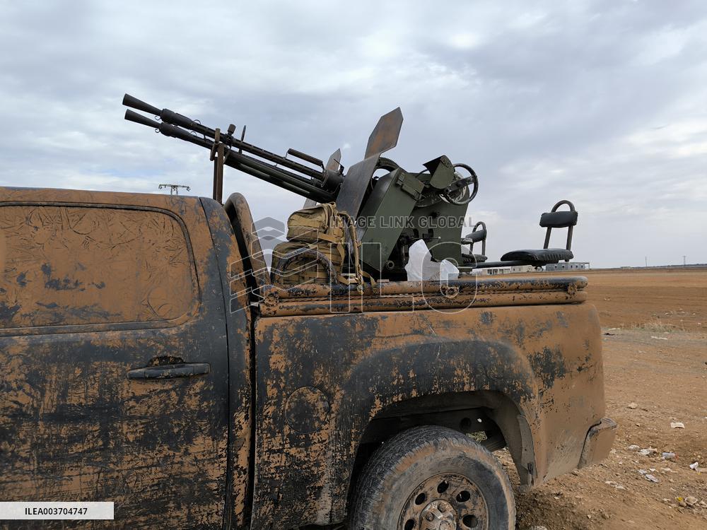 Rebels in Tel Rifaat - Syria