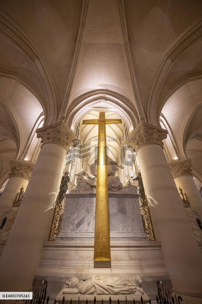 First Mass For The Public Notre-Dame Cathedral - Paris