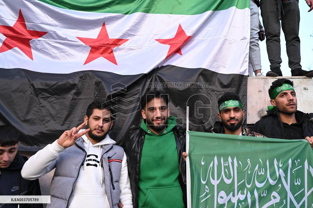 Syrians In Istanbul Celebrate Fall Of Assad Regime