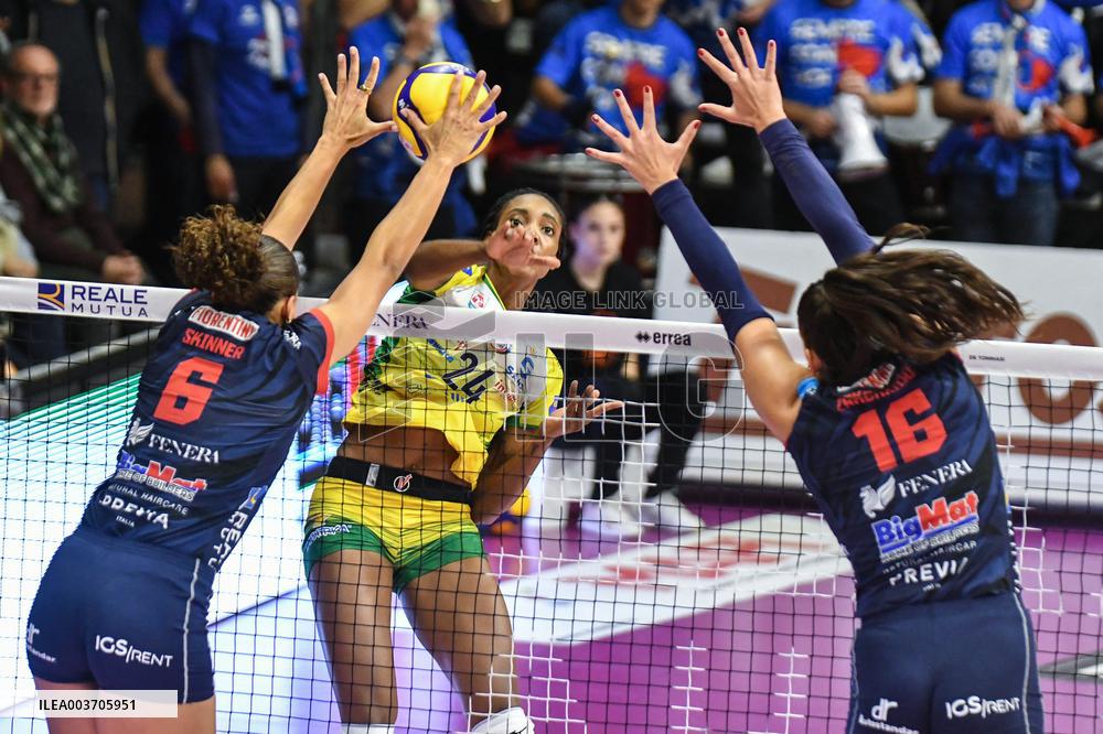 VOLLEY - Serie A1 Femminile - Reale Mutua Fenera Chieri '\''76 vs Wash4Green Pinerolo