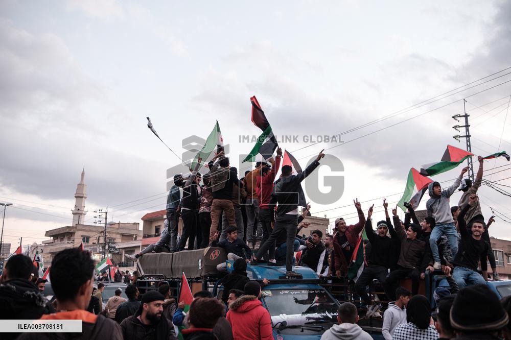 Syrian Opposition Celebrate The End Of Assad Regime - Lebanon