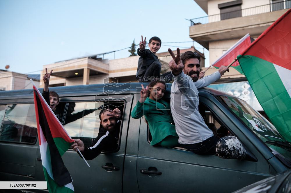 Syrian Opposition Celebrate The End Of Assad Regime - Lebanon