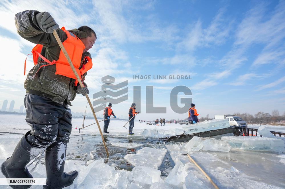 Ice Collection Season Starts - China