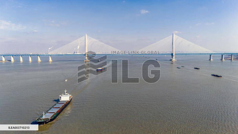 Yangtze River Waterway Transportation