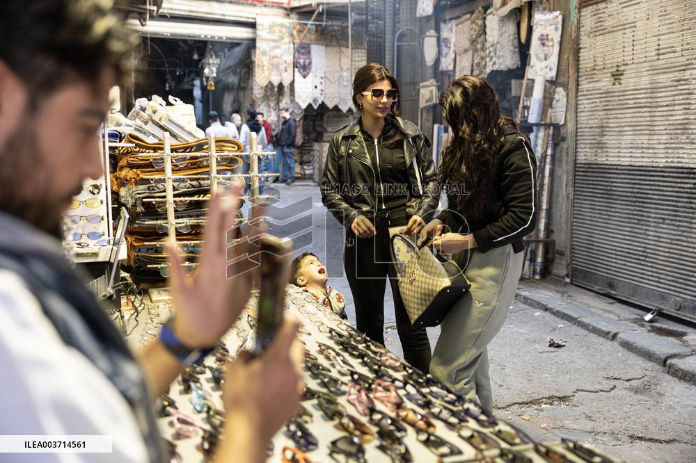 Daily life comes back to Damascus after the fall of Assad regime