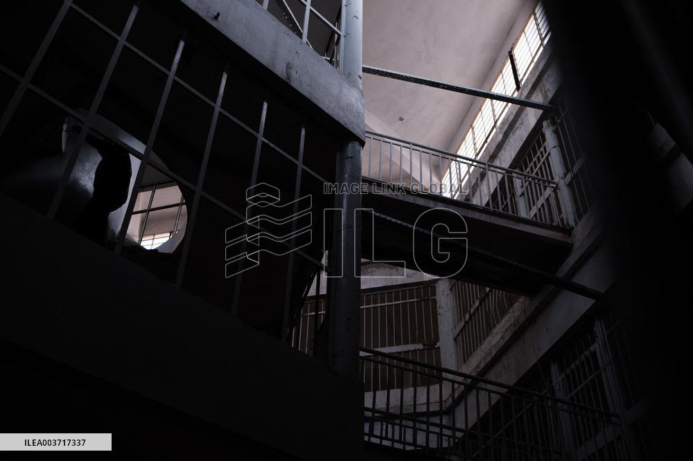 Rebels Liberate Sednaya Prison From Assad's Sadistic Grip - Syria