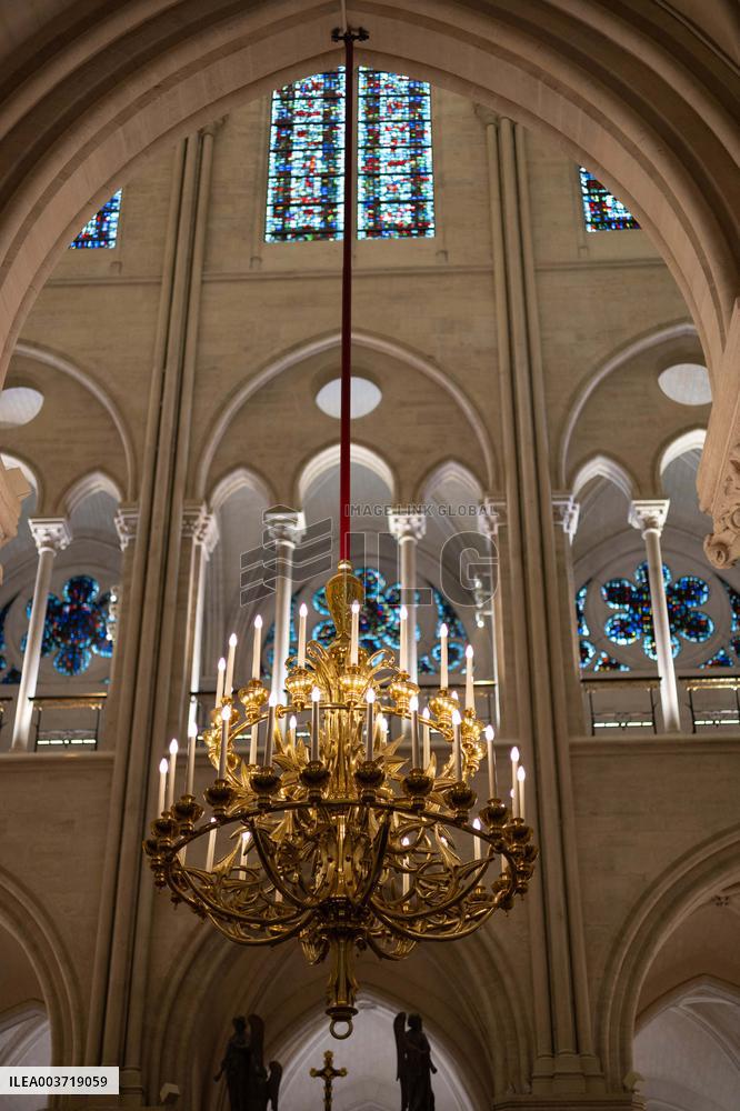 Mass dedicated to Donors at Notre Dame Cathedral - Paris