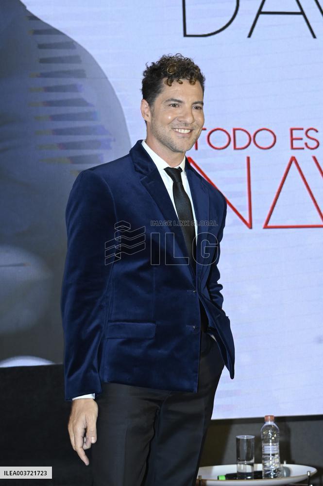 David Bisbal On Promotion Tour - Mexico City