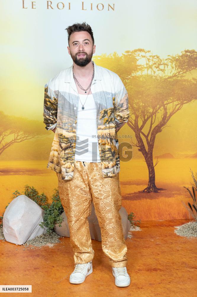 Mufasa Premiere - Paris AJ