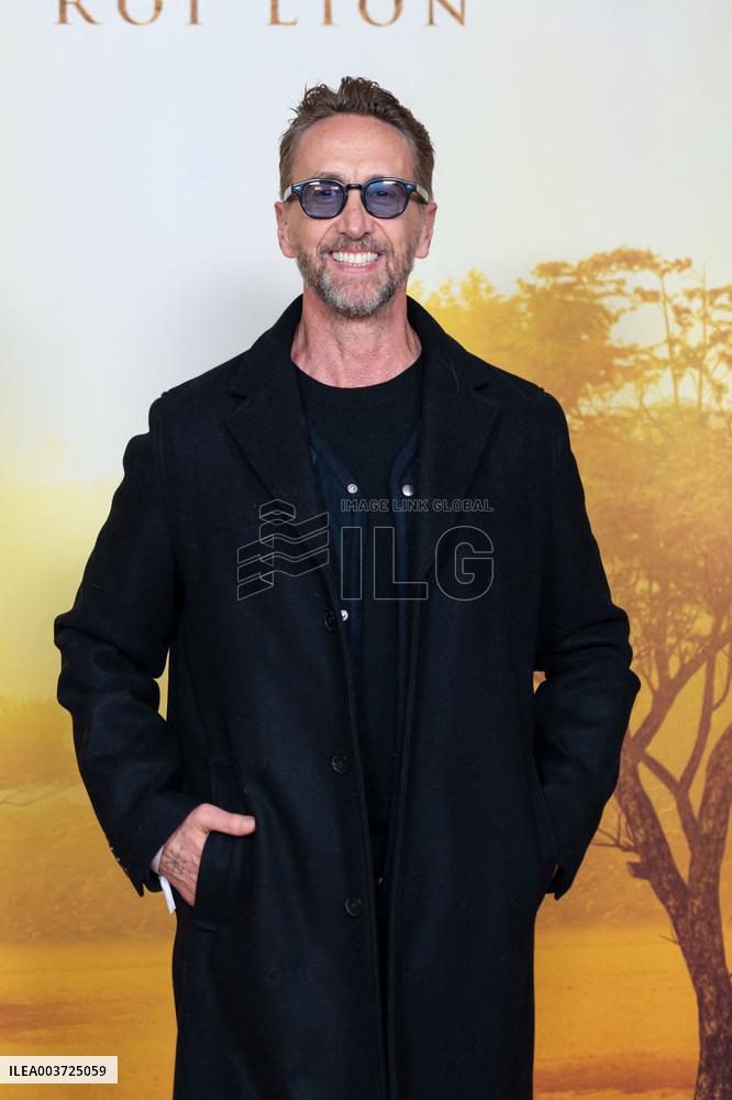 Mufasa Premiere - Paris AJ