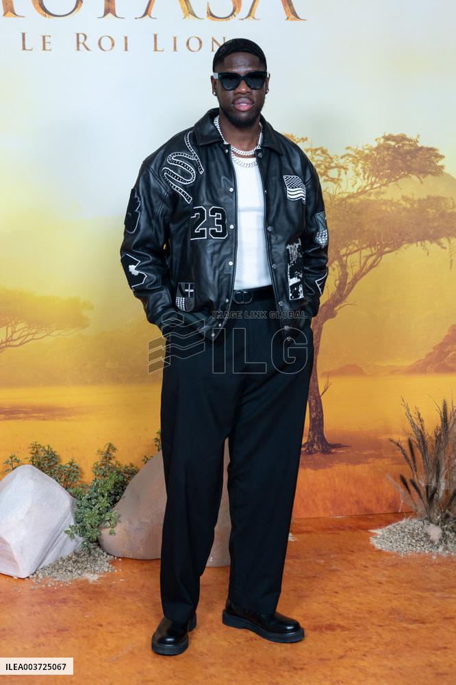 Mufasa Premiere - Paris AJ