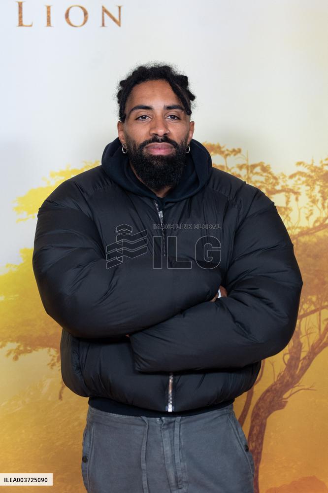 Mufasa Premiere - Paris AJ