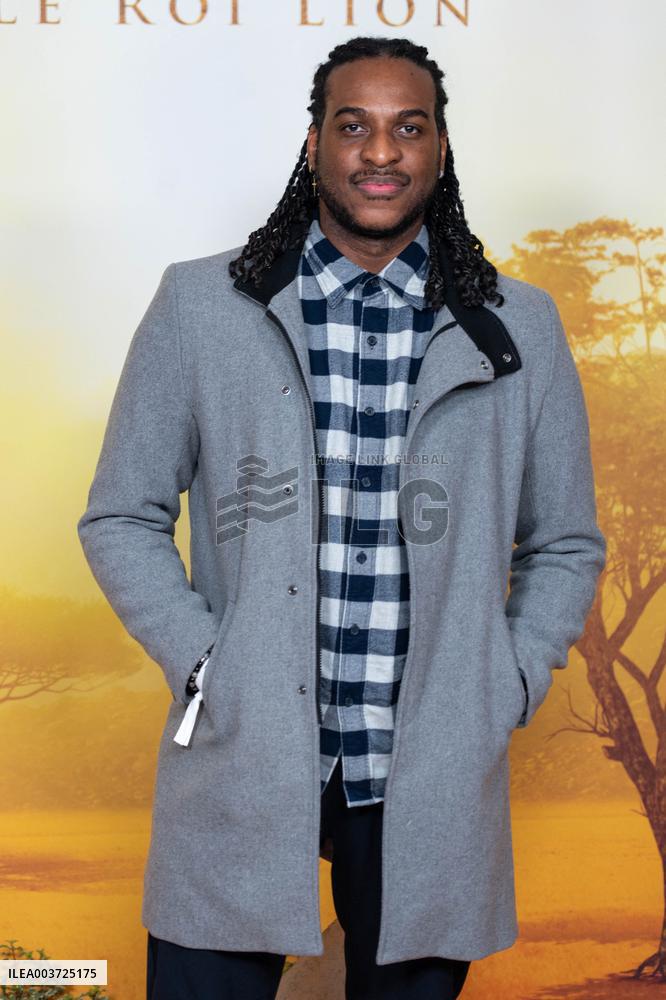 Mufasa Premiere - Paris AJ