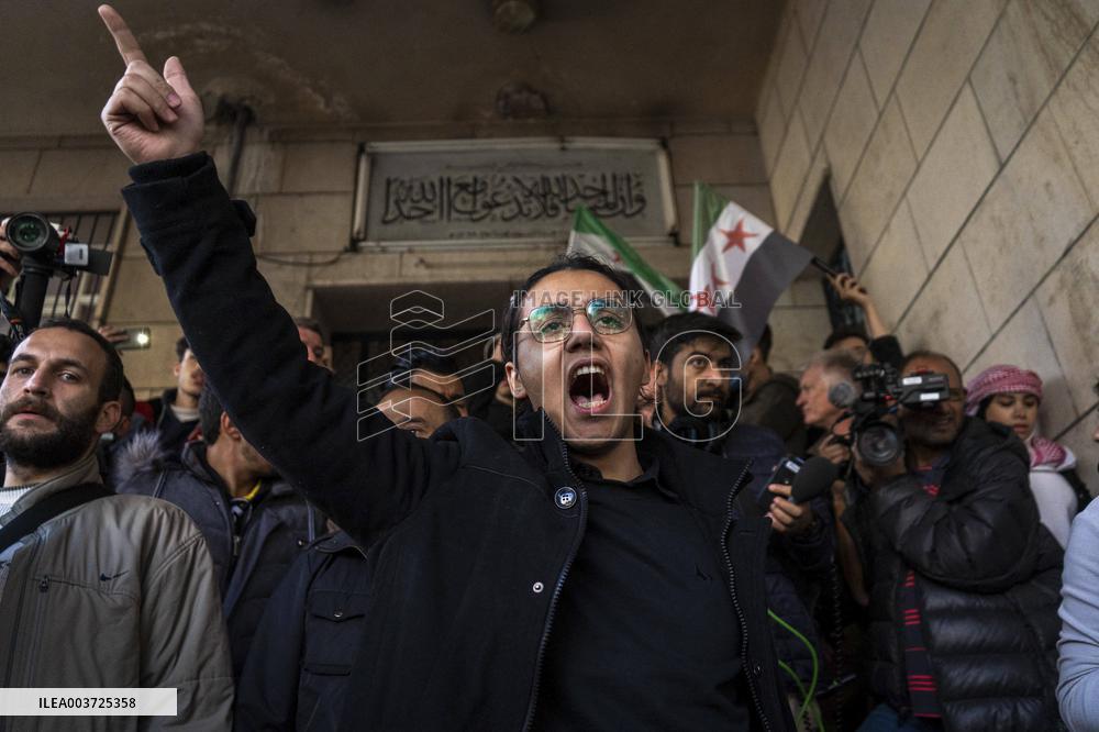 Mourners Gather For Activist Mazen Al-Hamada Funeral - Damascus