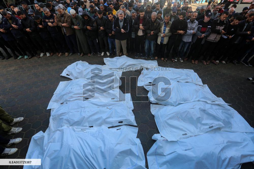 Dozens Of Palestinians Killed By Israeli Strikes - Gaza