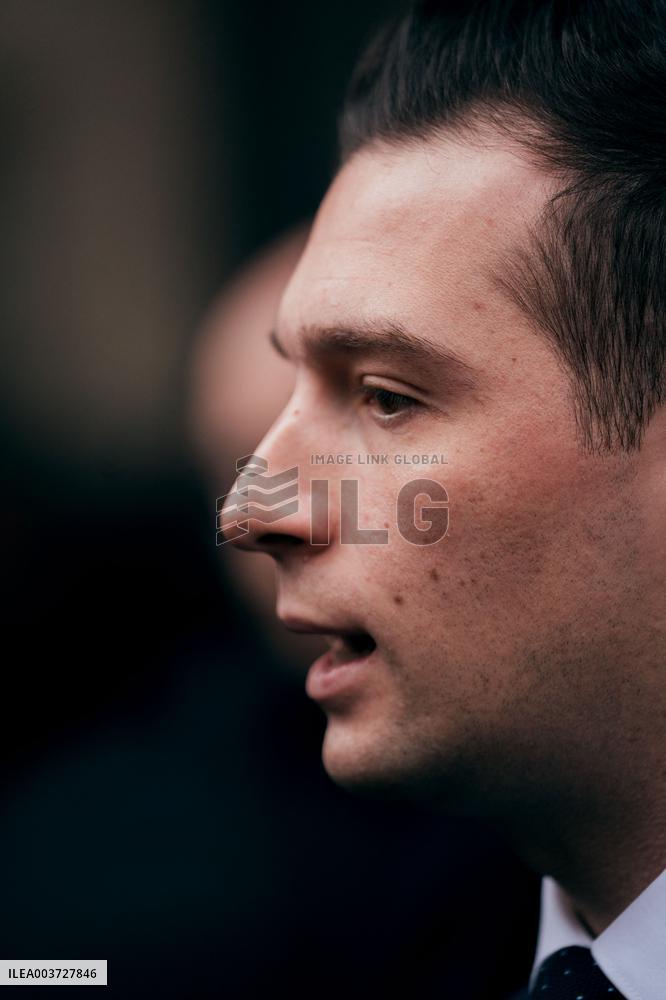 Jordan Bardella speaks to the press - Paris AJ