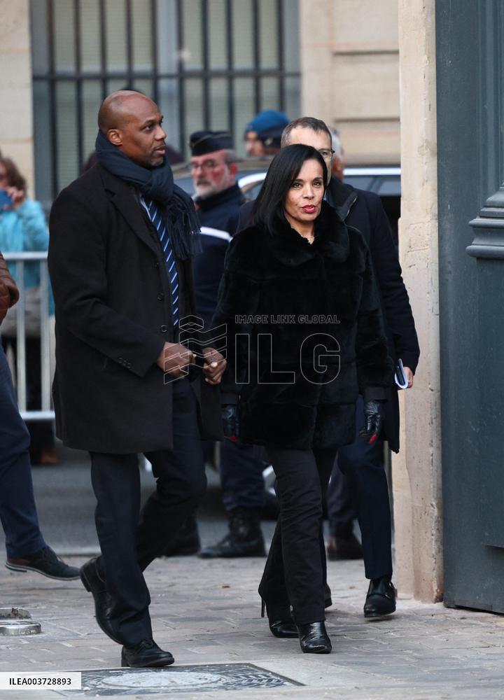 Handover Ceremony At Hotel De Matignon - Paris
