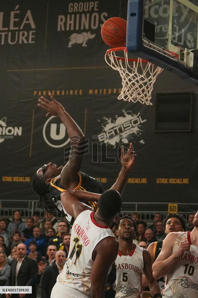 Betclic Elite basketball Stade Rochelais vs SIG Strasbourg - La Rochelle